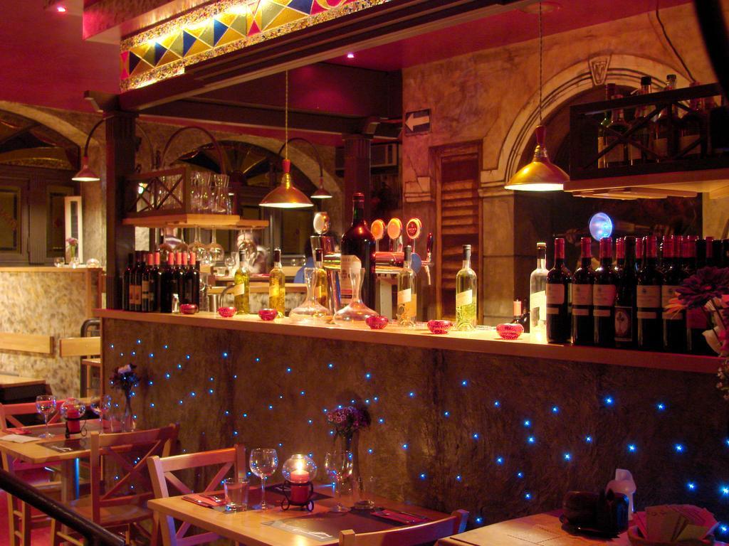Gente Di Notte Hotel Frascati Ngoại thất bức ảnh