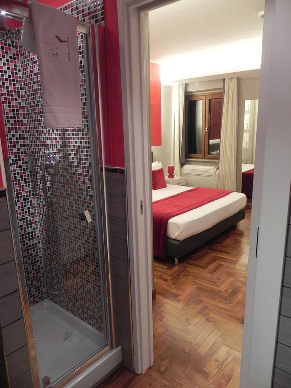 Gente Di Notte Hotel Frascati Ngoại thất bức ảnh