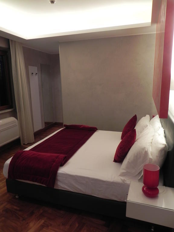 Gente Di Notte Hotel Frascati Ngoại thất bức ảnh